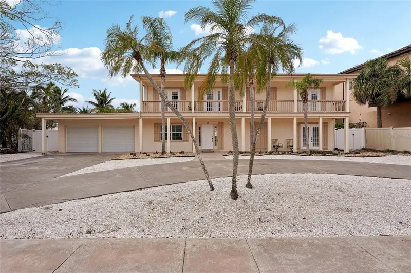 55 WASHINGTON DRIVE, SARASOTA