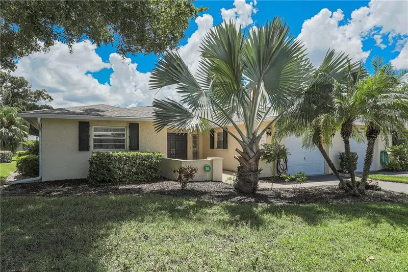 6986 COUNTRY CLUB DRIVE #6986, SARASOTA
