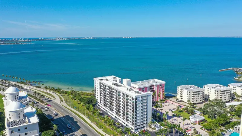 11 SUNSET DRIVE #501, SARASOTA