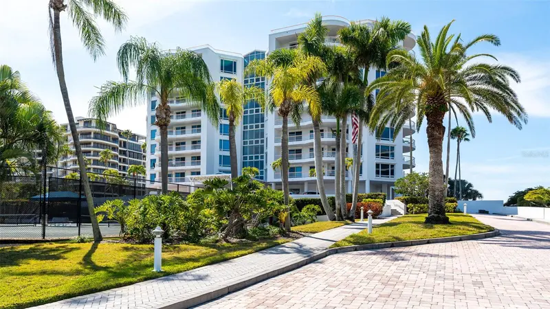 455 LONGBOAT CLUB ROAD #PH1, LONGBOAT KEY