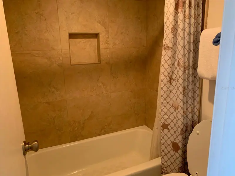 Thumbnail 14