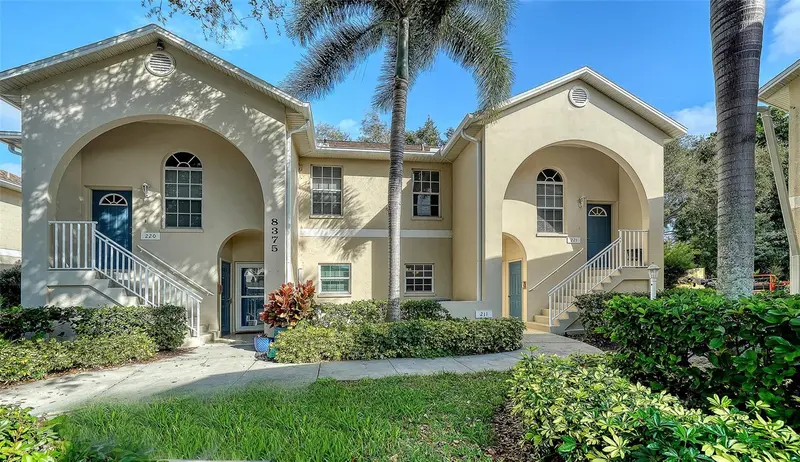 8375 GLENROSE WAY #211, SARASOTA