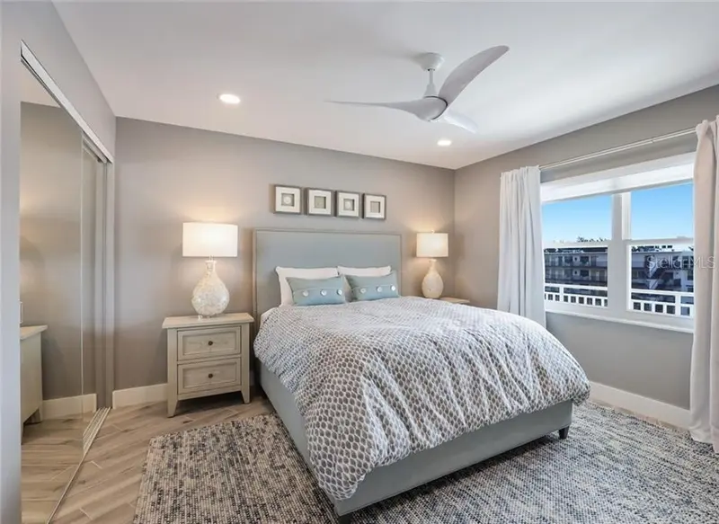 Thumbnail 13