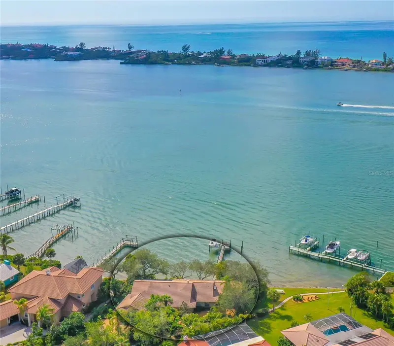 421 WATERSIDE LANE, NOKOMIS