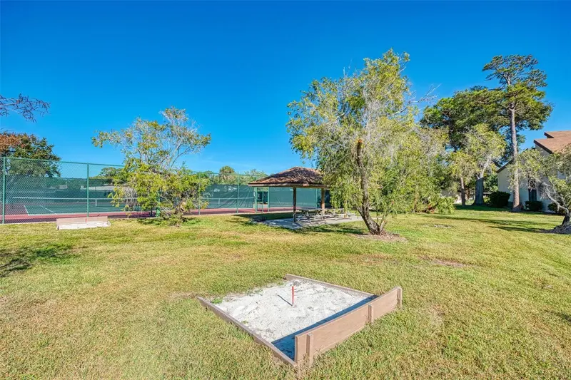Thumbnail 25