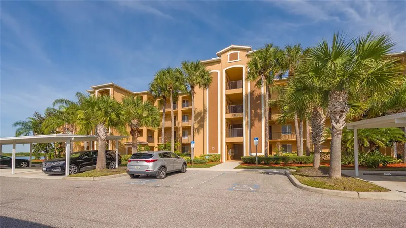 8105 GRAND ESTUARY TRAIL #204, BRADENTON