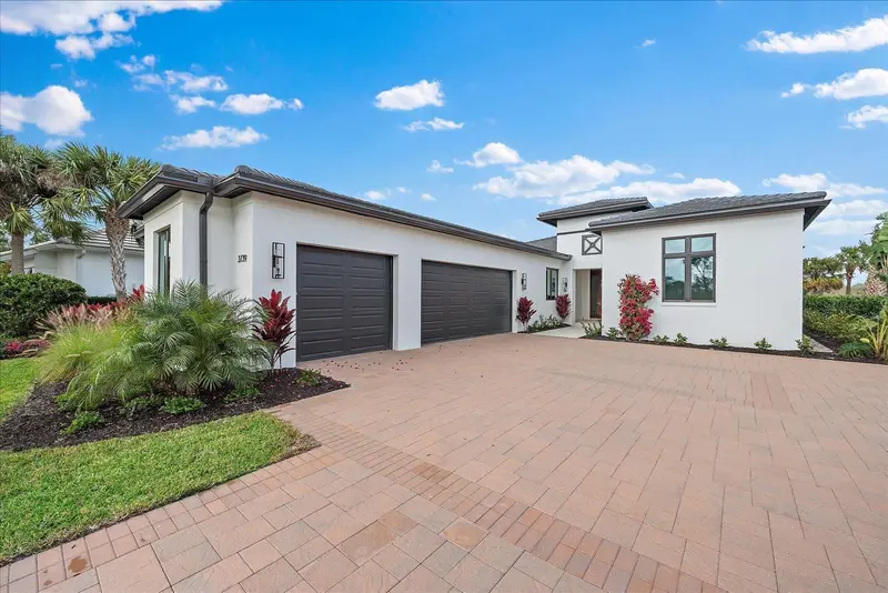 3739 CALEDONIA LANE, SARASOTA