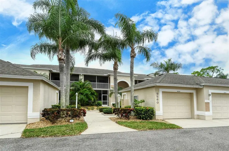 9560 HIGH GATE DRIVE #1624, SARASOTA