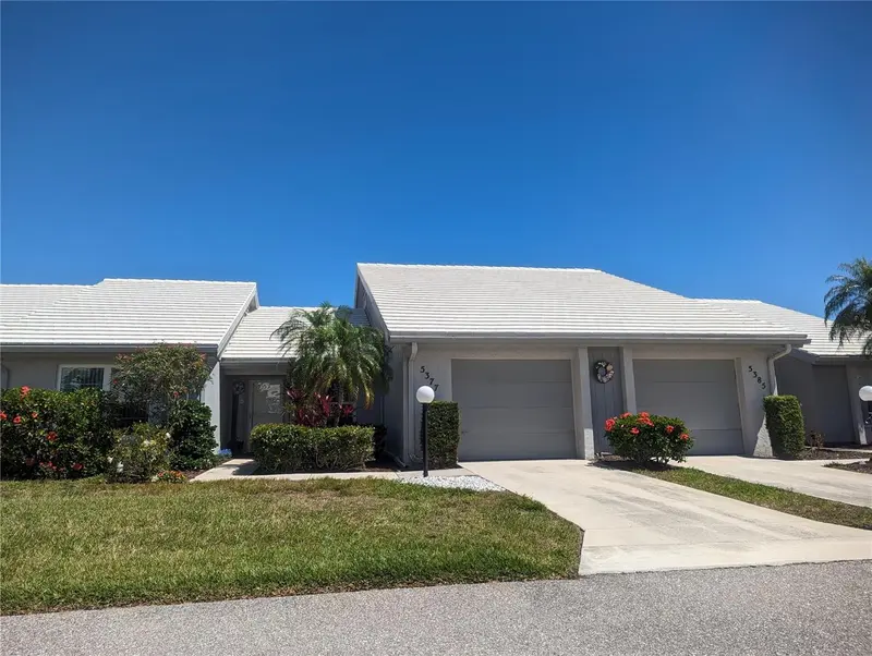 5377 CRESTLAKE BOULEVARD #69, SARASOTA