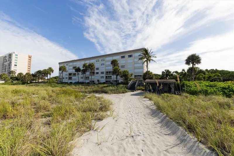 Thumbnail 39