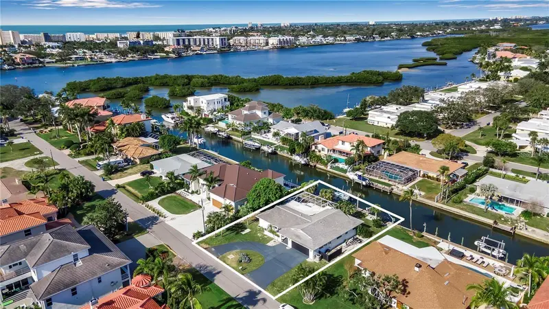 1649 STANFORD LANE, SARASOTA