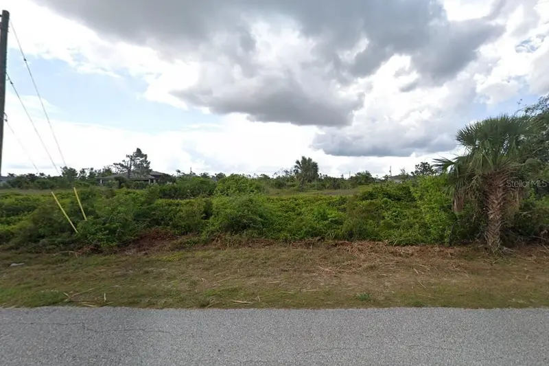 8592 AGATE STREET, PORT CHARLOTTE