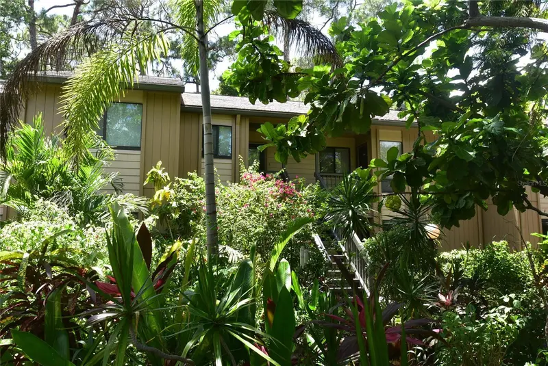 1720 GLENHOUSE DRIVE #GL427, SARASOTA