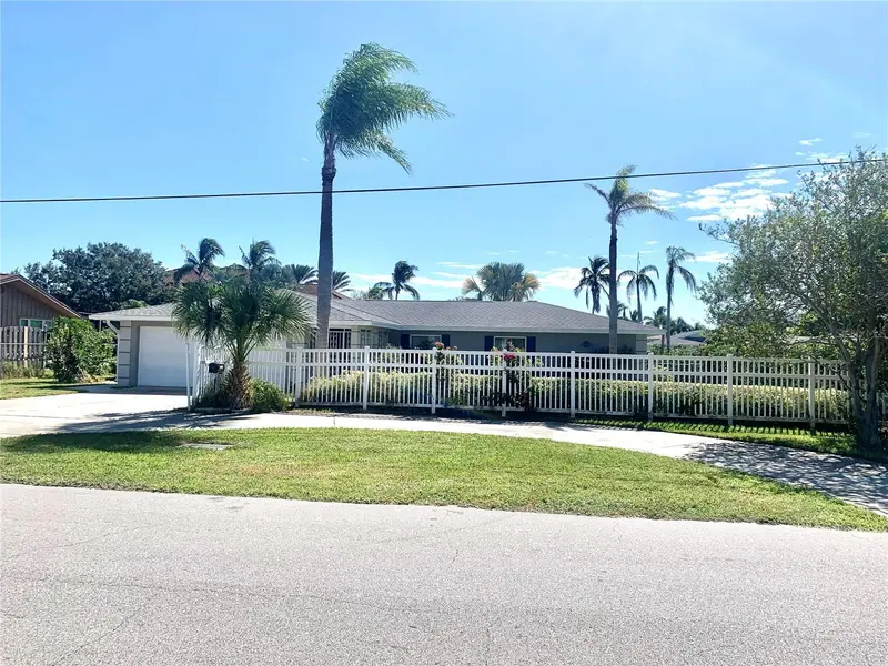 1714 MEADOWOOD STREET, SARASOTA