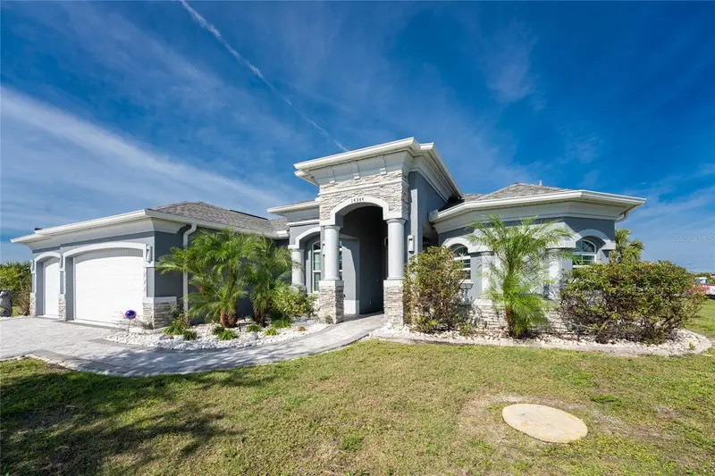 14344 AMESTOY AVENUE, PORT CHARLOTTE