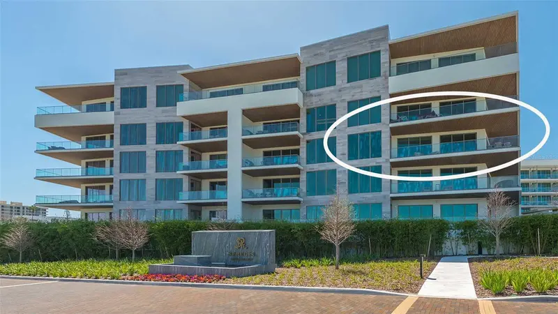 1591 GULF OF MEXICO DRIVE #413, LONGBOAT KEY
