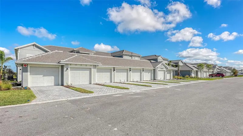 17475 OPAL SAND DRIVE #101, VENICE