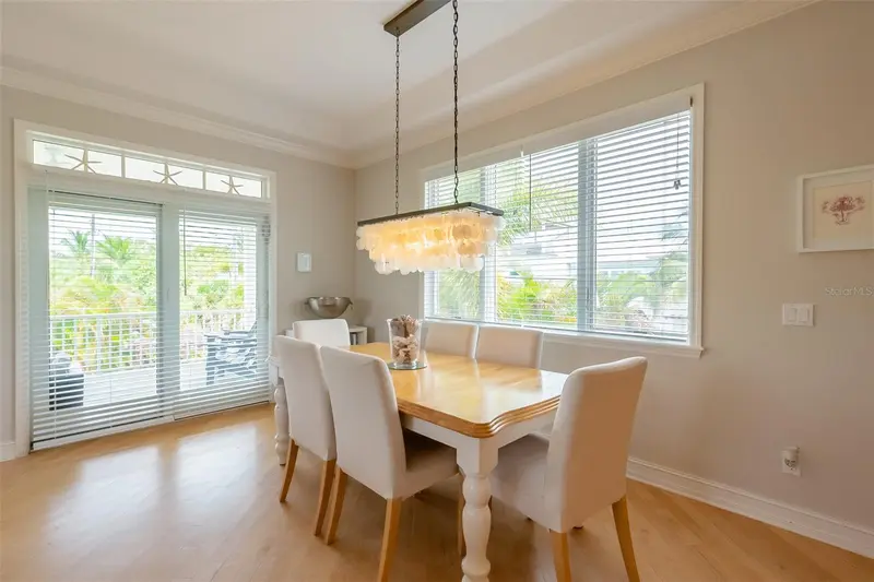 Thumbnail 18
