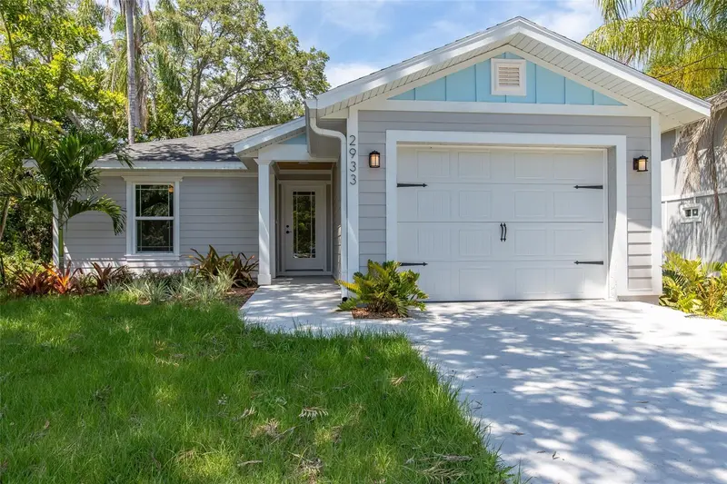 2933 MAIDEN LANE, SARASOTA
