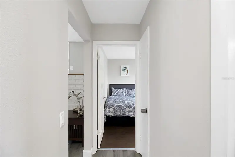 Thumbnail 26
