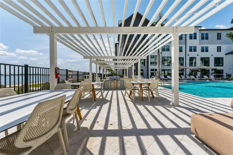 Thumbnail 32