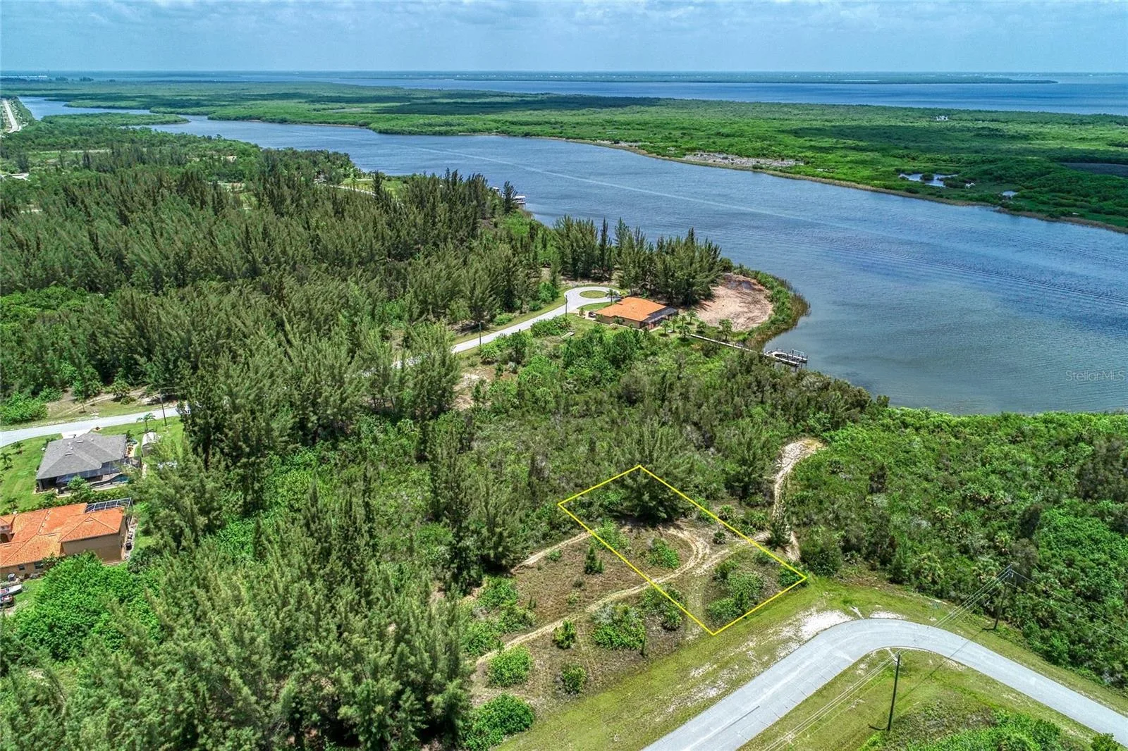 Great location! Over looking the Interceptor Lagoon.