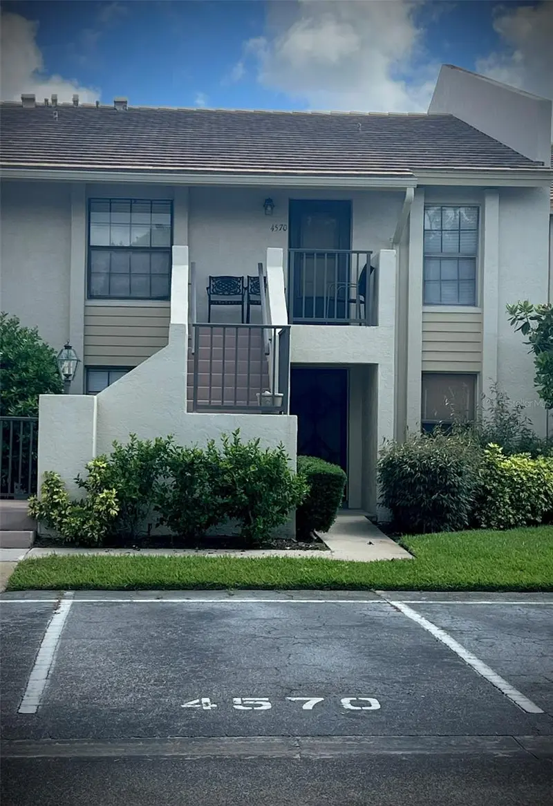 4570 WEYBRIDGE #32, SARASOTA