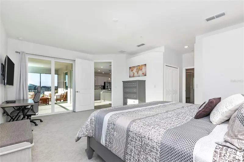 Thumbnail 32