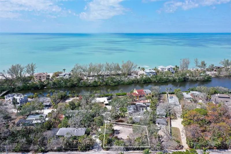 8504 HERON LAGOON CIRCLE, SARASOTA
