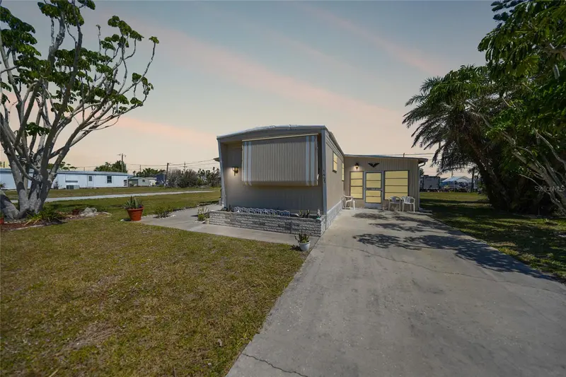 1407 SEAGULL DRIVE, ENGLEWOOD
