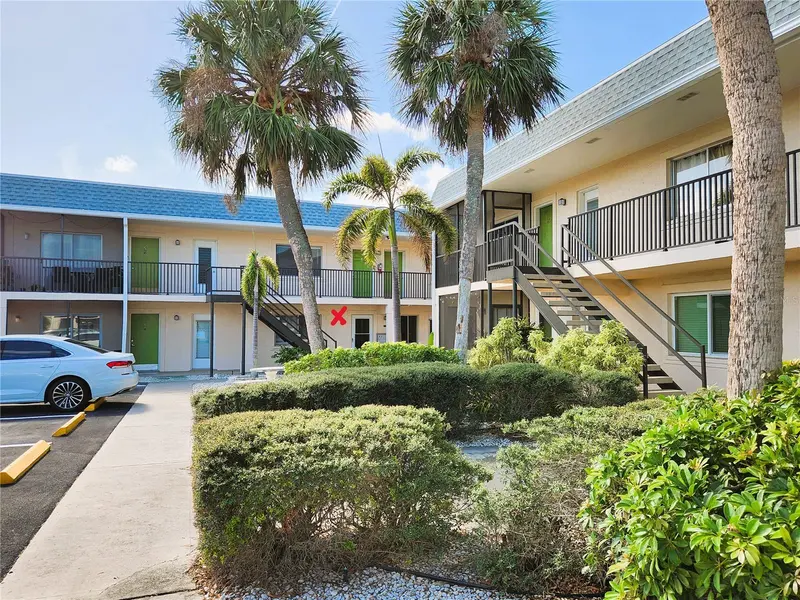 616 GUILD DRIVE #2, VENICE