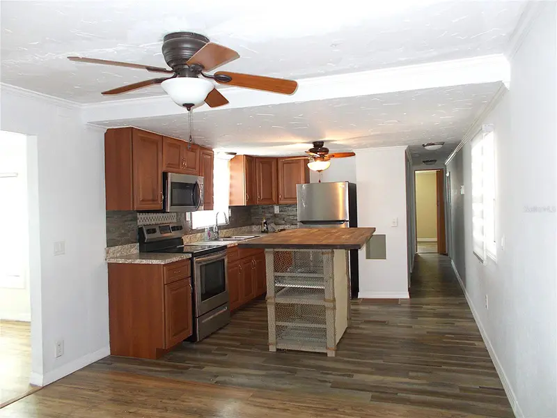 373 LONGWOOD DRIVE, VENICE, photo 4 of 25