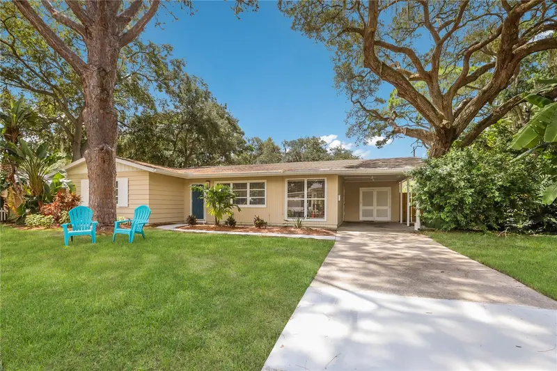 2266 CLEMATIS STREET, SARASOTA