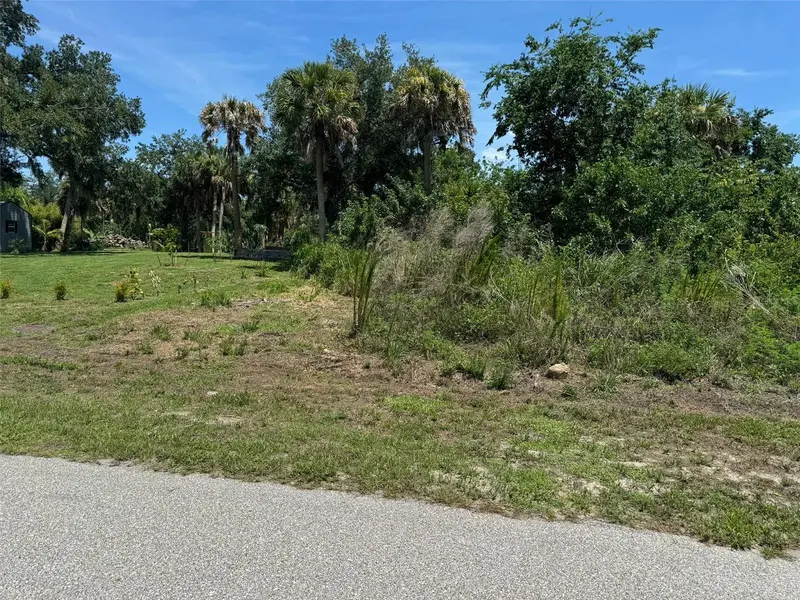 * NAMATKA AVENUE #21, NORTH PORT