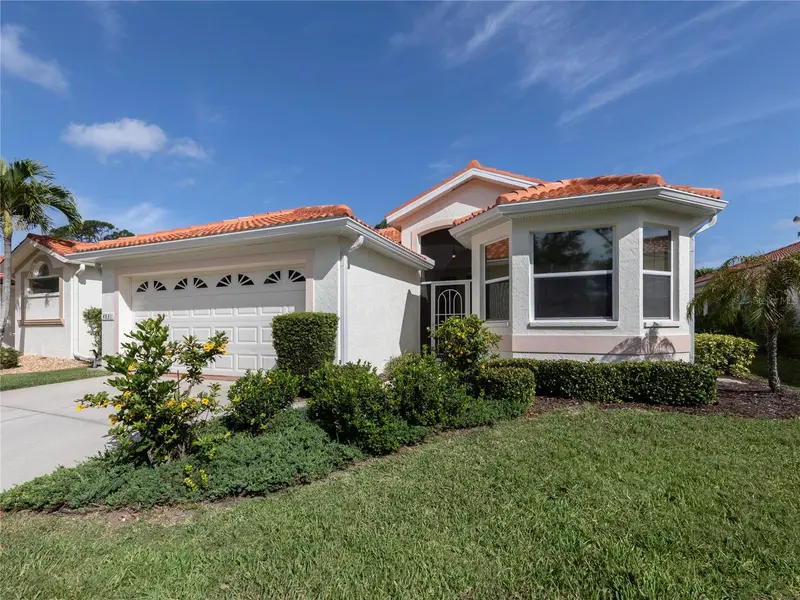4831 SUMMERTREE ROAD, VENICE, photo 3 of 35