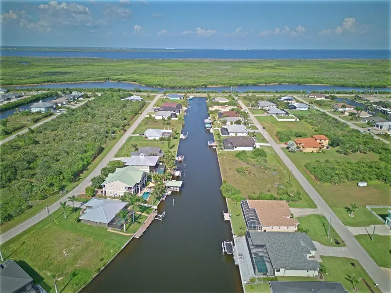 15482 MEACHAM CIRCLE, PORT CHARLOTTE