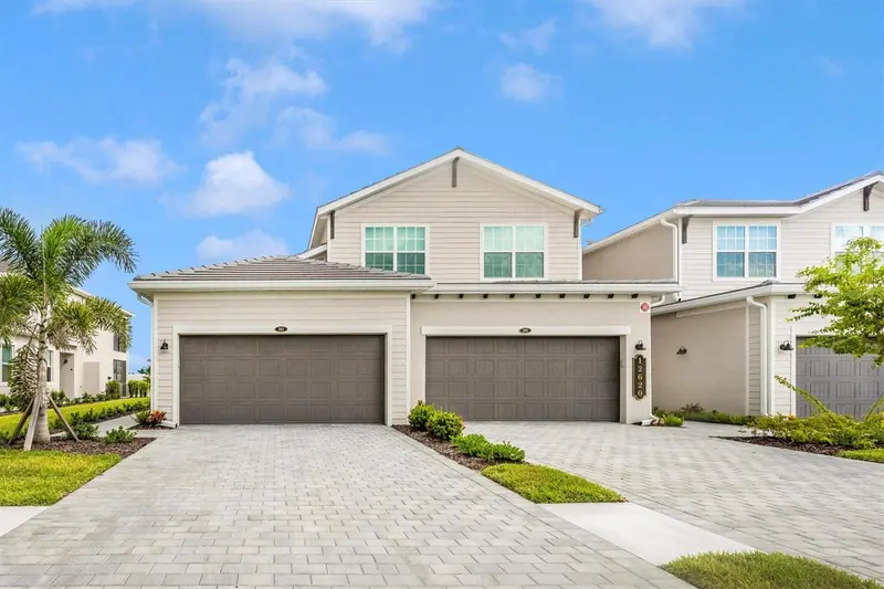 12620 RADIANCE COURT #101, VENICE