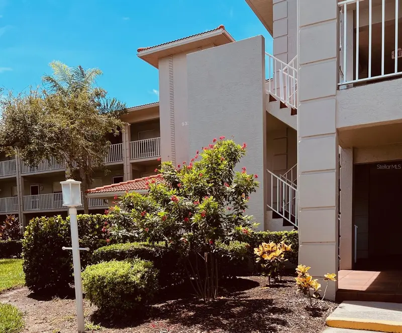 9330 CLUBSIDE CIRCLE #3209, SARASOTA