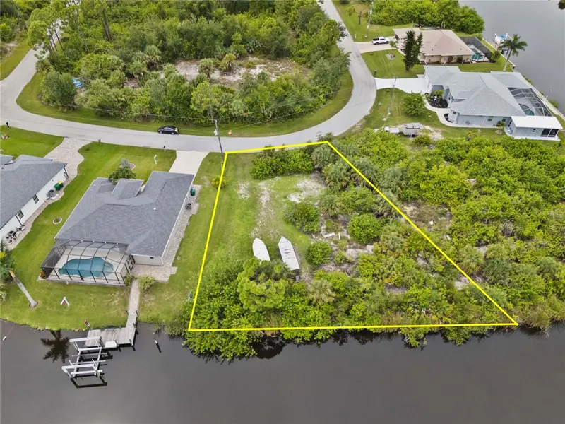 8050 SANTA CRUZ DRIVE, PORT CHARLOTTE