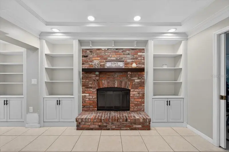 Thumbnail 37
