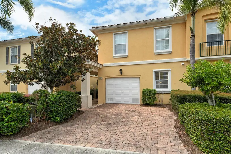 1400 BURGOS DRIVE, SARASOTA, photo 2 of 50