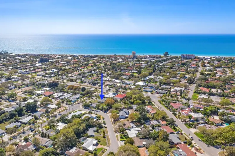 302 SAN MARCO DRIVE, VENICE
