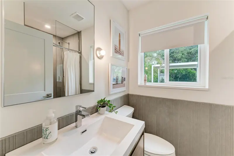 Thumbnail 15
