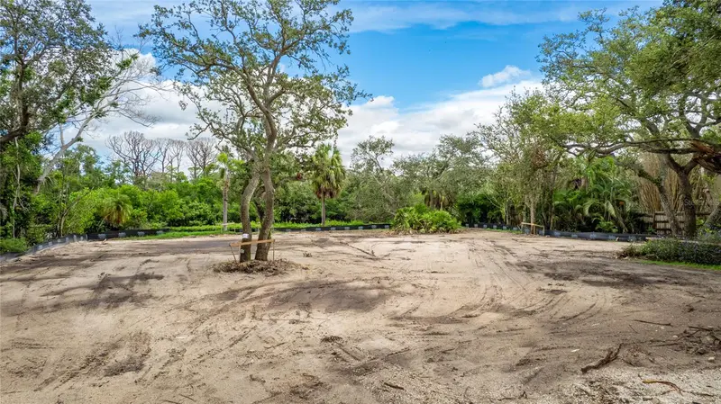 7247 TURNSTONE ROAD, SARASOTA, photo 2 of 11