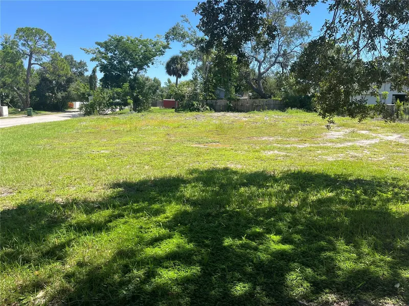 2414 PELICAN DRIVE, SARASOTA