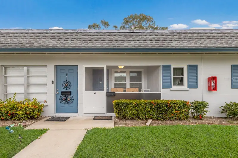 4444 SWIFT ROAD #4, SARASOTA