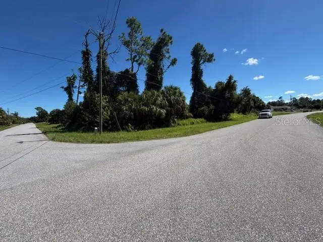Lot 1 NORDENDALE BOULEVARD, NORTH PORT, photo 3 of 10