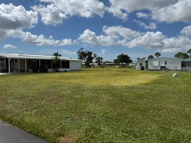 236 LA ROSAS, NORTH PORT