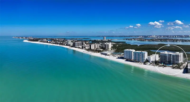 1800 BENJAMIN FRANKLIN DRIVE #B207, SARASOTA