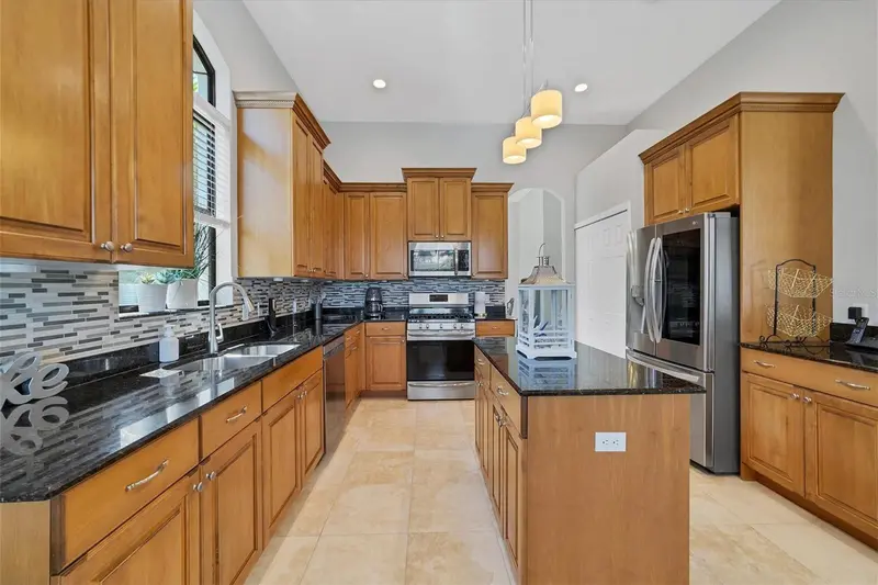 Thumbnail 13